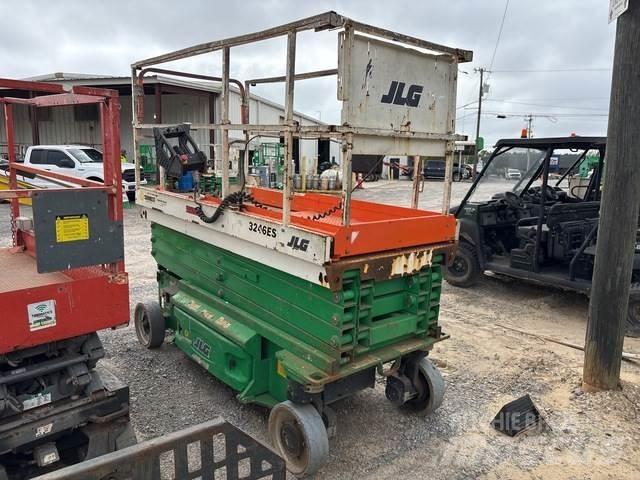 JLG 3246ES 가위형 리프트