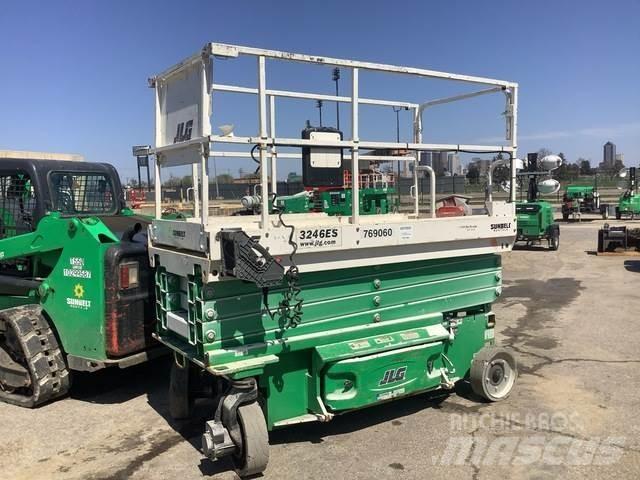 JLG 3246ES 가위형 리프트