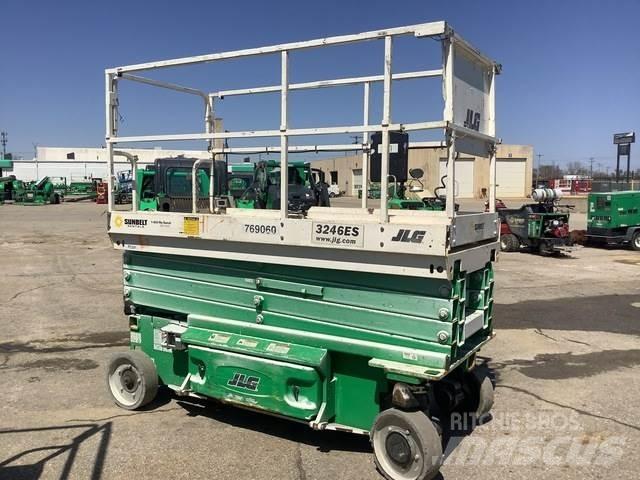 JLG 3246ES 가위형 리프트