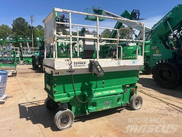 JLG 3246ES 가위형 리프트