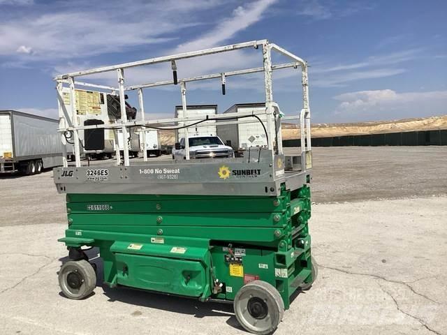 JLG 3246ES 가위형 리프트