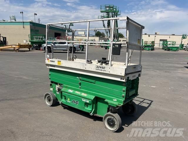 JLG 3246ES 가위형 리프트