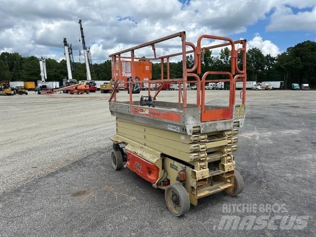 JLG 3246ES 가위형 리프트