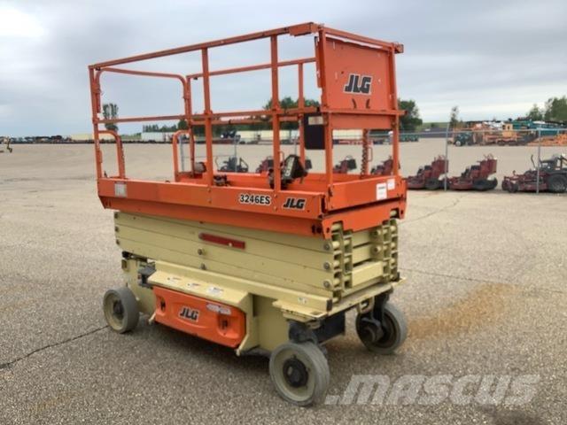 JLG 3246ES 가위형 리프트