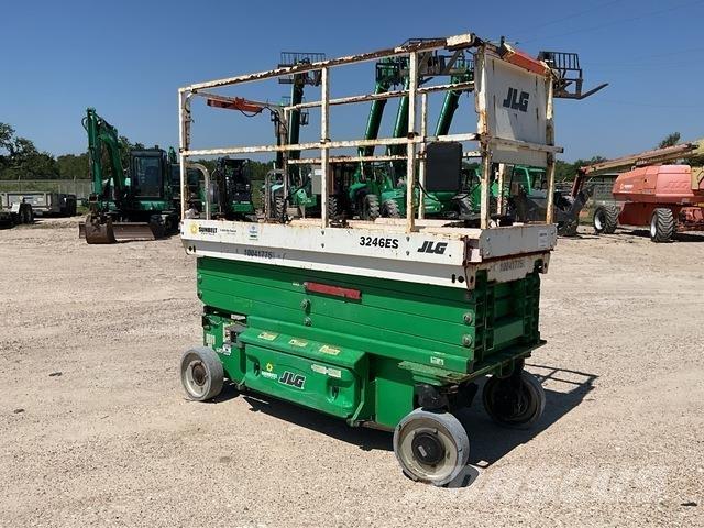 JLG 3246ES 가위형 리프트