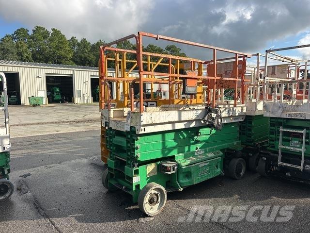 JLG 3246ES 가위형 리프트