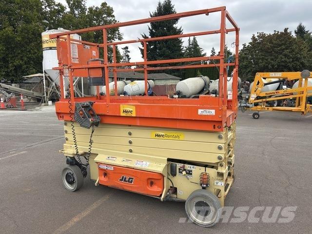 JLG 3246ES 가위형 리프트