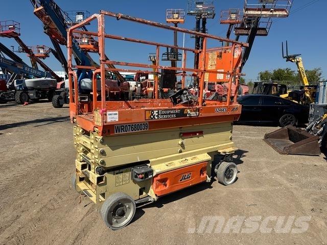 JLG 3246ES 가위형 리프트