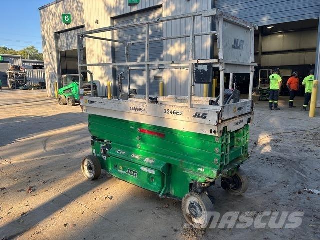 JLG 3246ES 가위형 리프트
