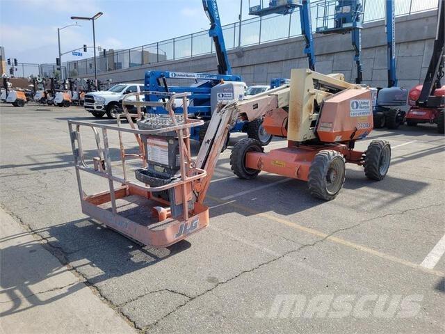 JLG 340AJ 관절형 전동이동 리프트
