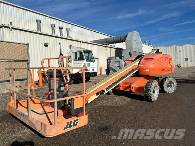 JLG 400S 견인식 전동이동 리프트
