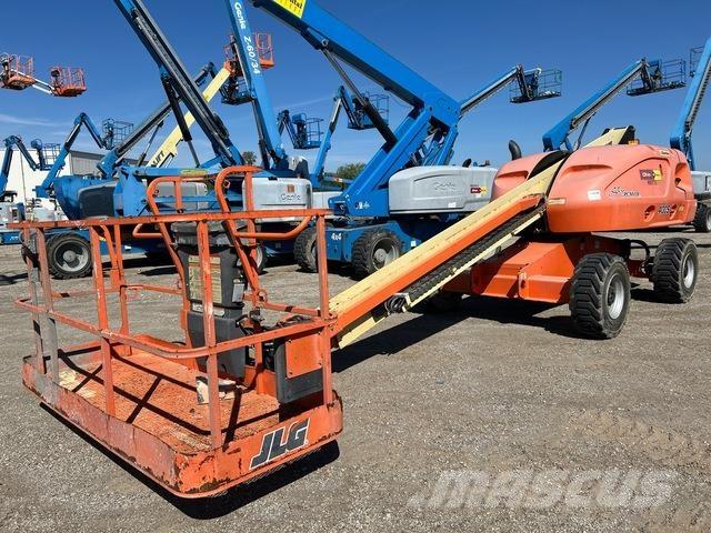 JLG 400S 견인식 전동이동 리프트