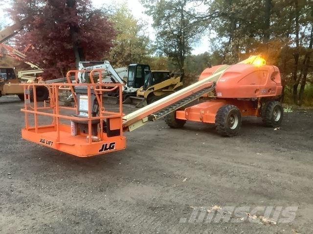 JLG 400S 견인식 전동이동 리프트