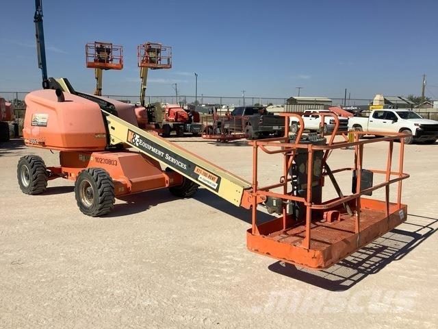 JLG 400S 견인식 전동이동 리프트