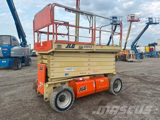 JLG 4069LE 가위형 리프트