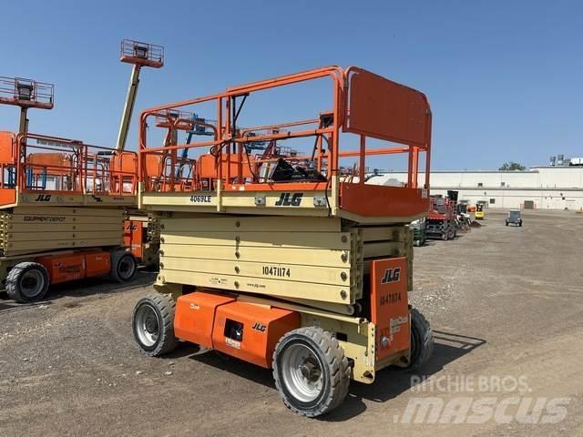 JLG 4069LE 가위형 리프트