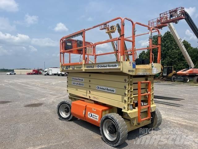 JLG 4069LE 가위형 리프트