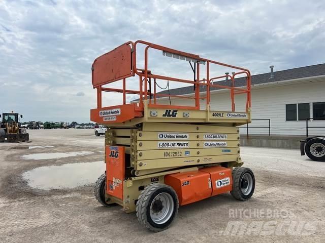 JLG 4069LE 가위형 리프트