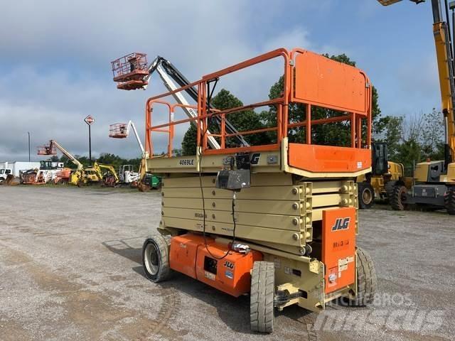 JLG 4069LE 가위형 리프트