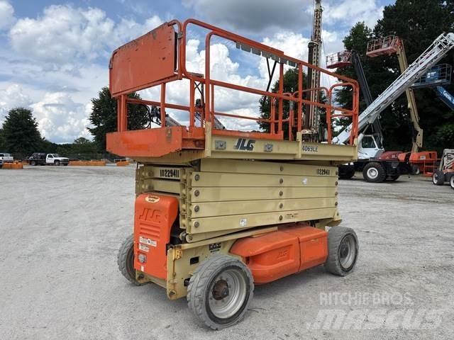 JLG 4069LE 가위형 리프트