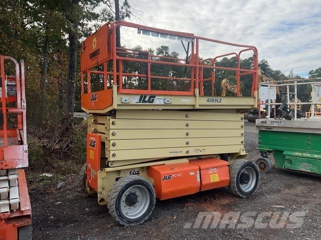 JLG 4069LE 가위형 리프트