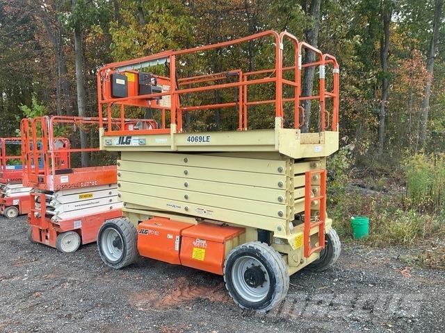 JLG 4069LE 가위형 리프트