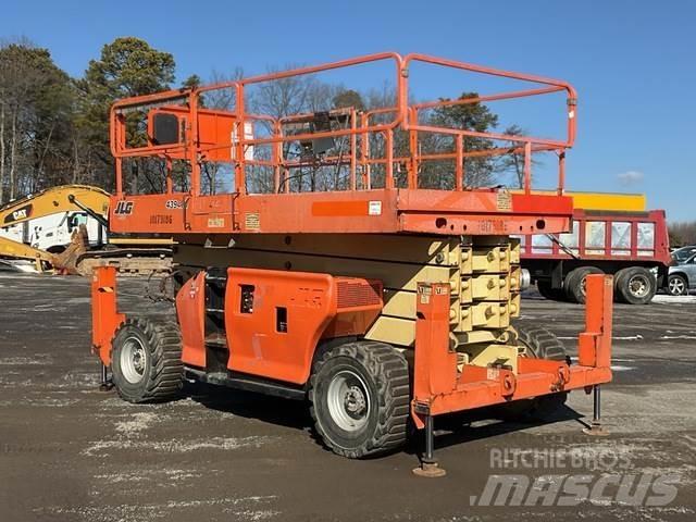 JLG 4394RT 가위형 리프트