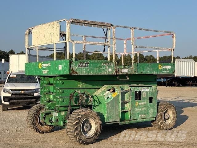 JLG 4394RT 가위형 리프트