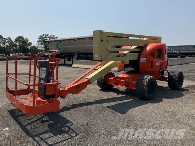 JLG 450A 관절형 전동이동 리프트