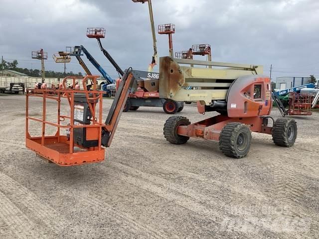 JLG 450AJ 관절형 전동이동 리프트
