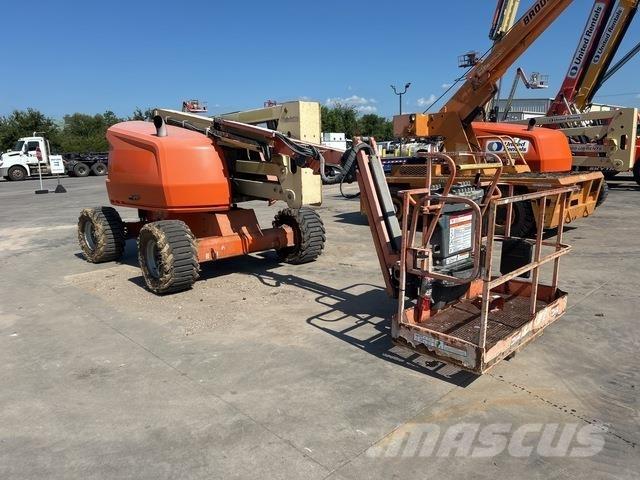 JLG 450AJ 관절형 전동이동 리프트