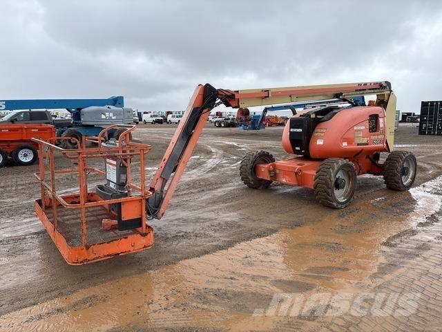 JLG 600AJ 관절형 전동이동 리프트