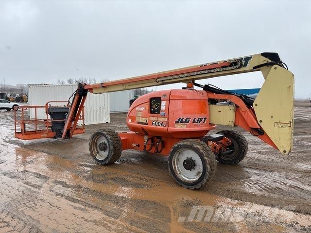 JLG 600AJ 관절형 전동이동 리프트