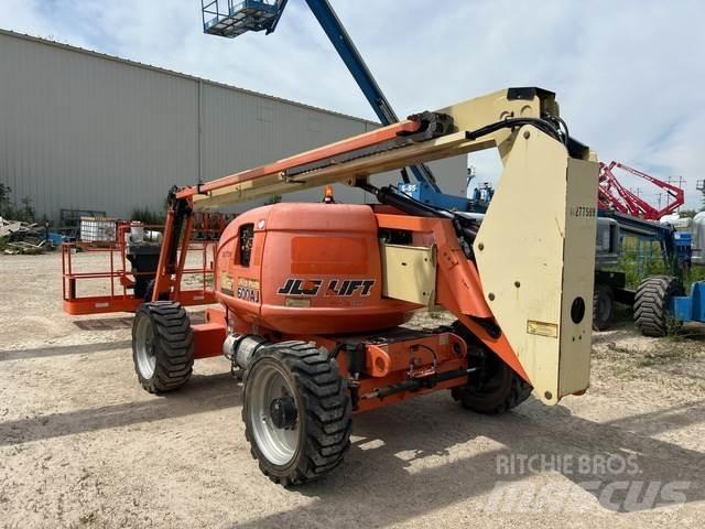 JLG 600AJ 관절형 전동이동 리프트