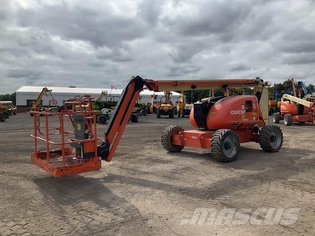JLG 600AJ 관절형 전동이동 리프트
