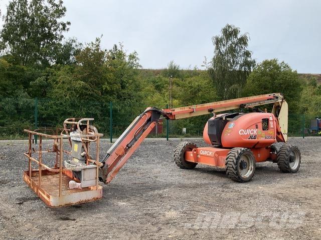 JLG 600AJ 관절형 전동이동 리프트