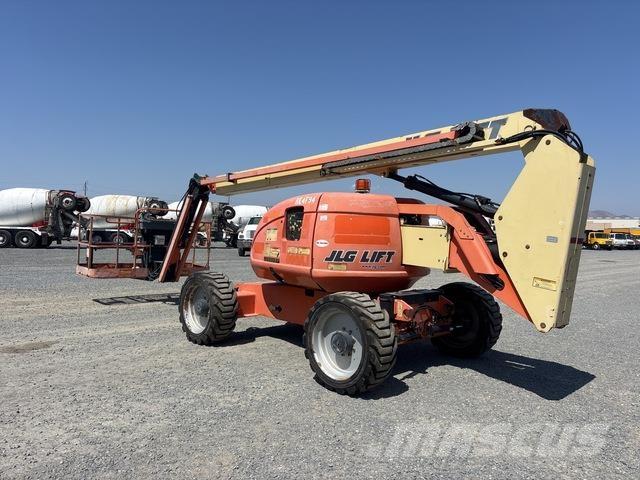 JLG 600AJ 관절형 전동이동 리프트