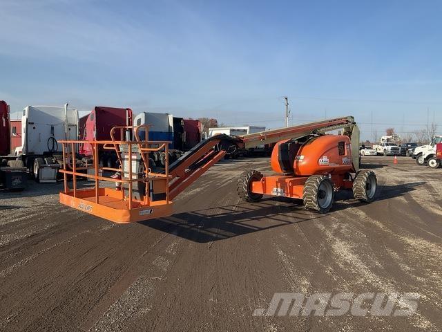 JLG 600AJ 관절형 전동이동 리프트