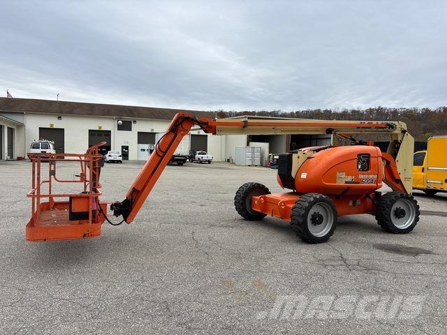 JLG 600AJ 관절형 전동이동 리프트