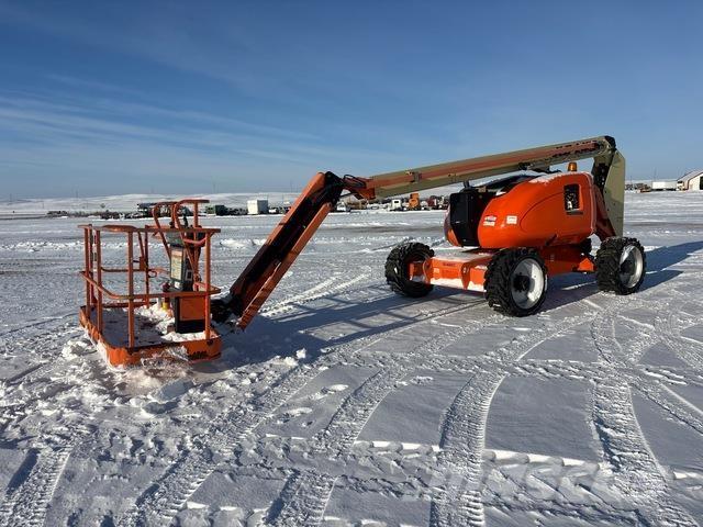 JLG 600AJ 관절형 전동이동 리프트