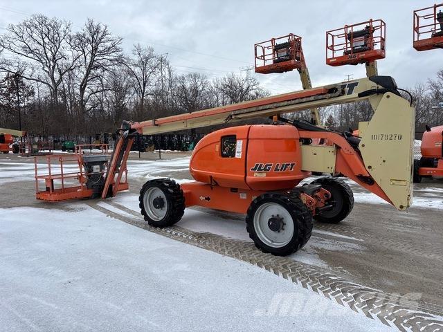 JLG 600AJ 관절형 전동이동 리프트