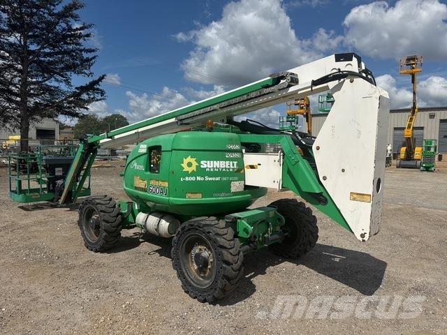 JLG 600AJN 관절형 전동이동 리프트