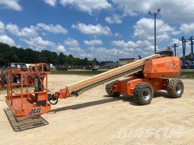JLG 600S 견인식 전동이동 리프트