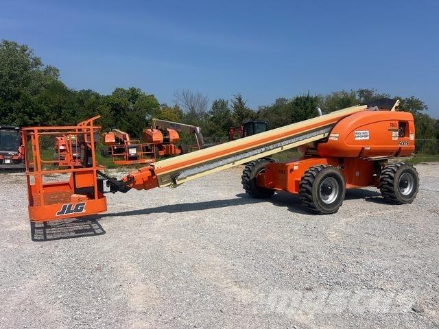 JLG 600S 견인식 전동이동 리프트
