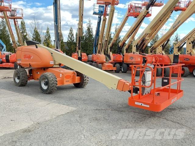 JLG 600S 견인식 전동이동 리프트