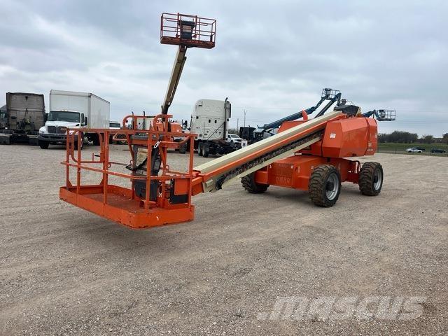 JLG 600S 견인식 전동이동 리프트