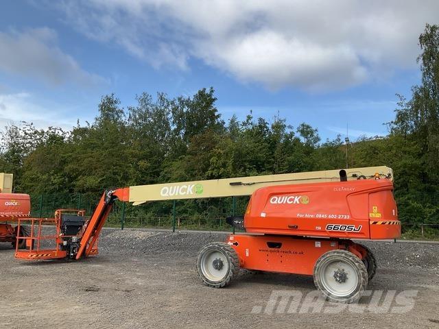 JLG 660SJ 견인식 전동이동 리프트