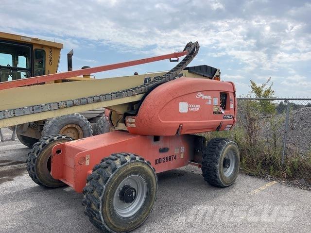JLG 660SJ 견인식 전동이동 리프트