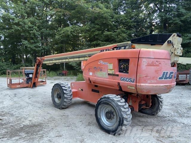 JLG 660SJ 견인식 전동이동 리프트
