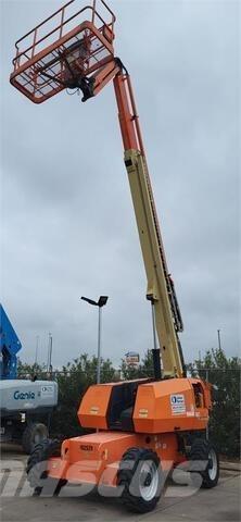JLG 660SJ 견인식 전동이동 리프트